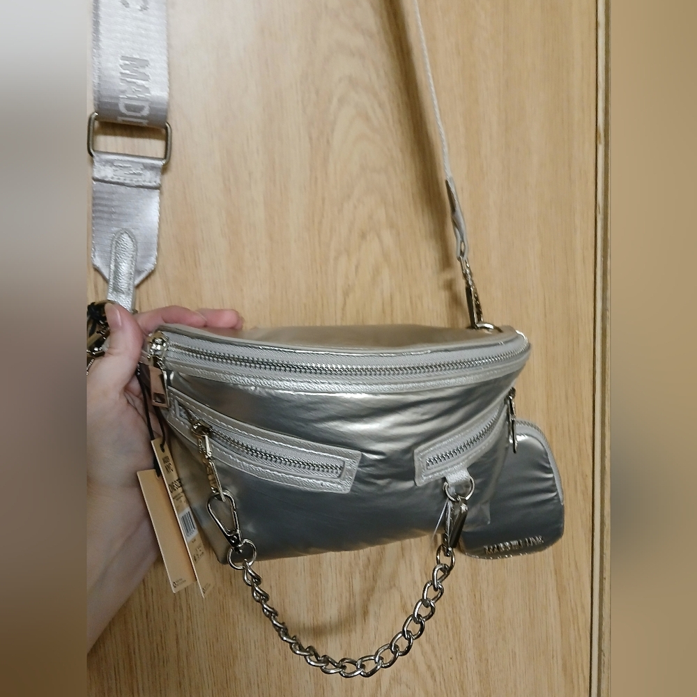 STEVE MADDEN NY Silver Fannypack Purse